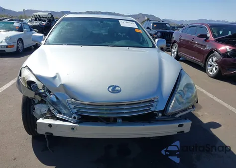 2003 Lexus Es 300 z USA, uszkodzony, nr VIN JTHBF30G330096294